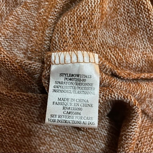 Others Follow Ribbed Knit Button Down Vneck Bodysuit, Size S - Picture 10 of 10